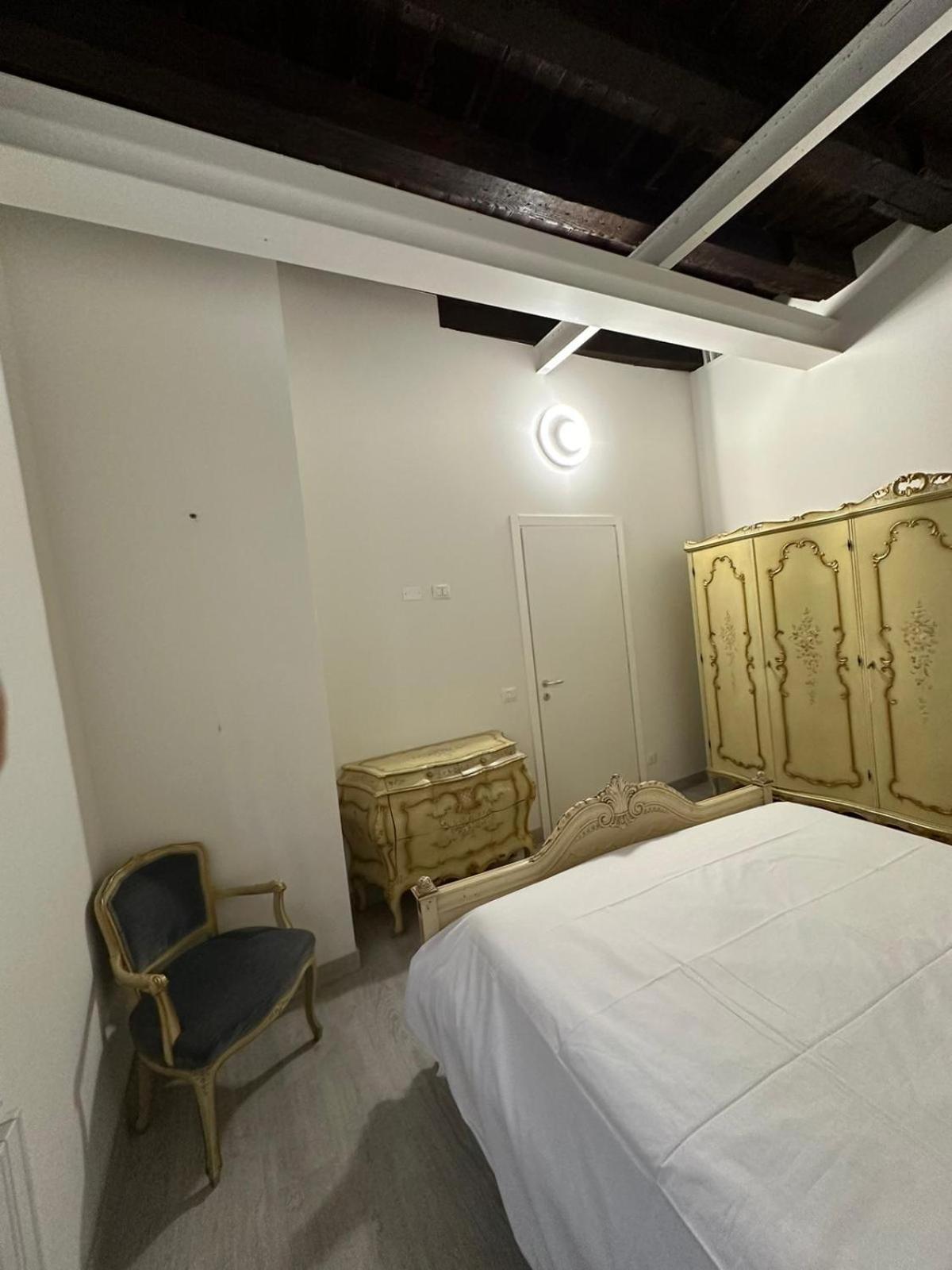 Apartmán Al Campanile Verona Exteriér fotografie
