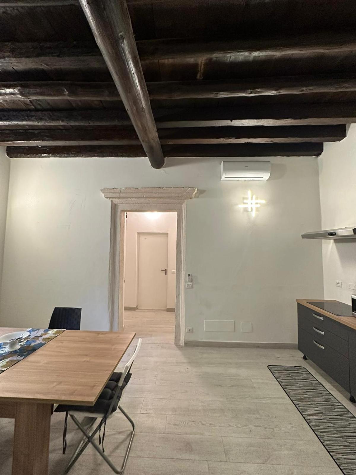 Apartmán Al Campanile Verona Exteriér fotografie